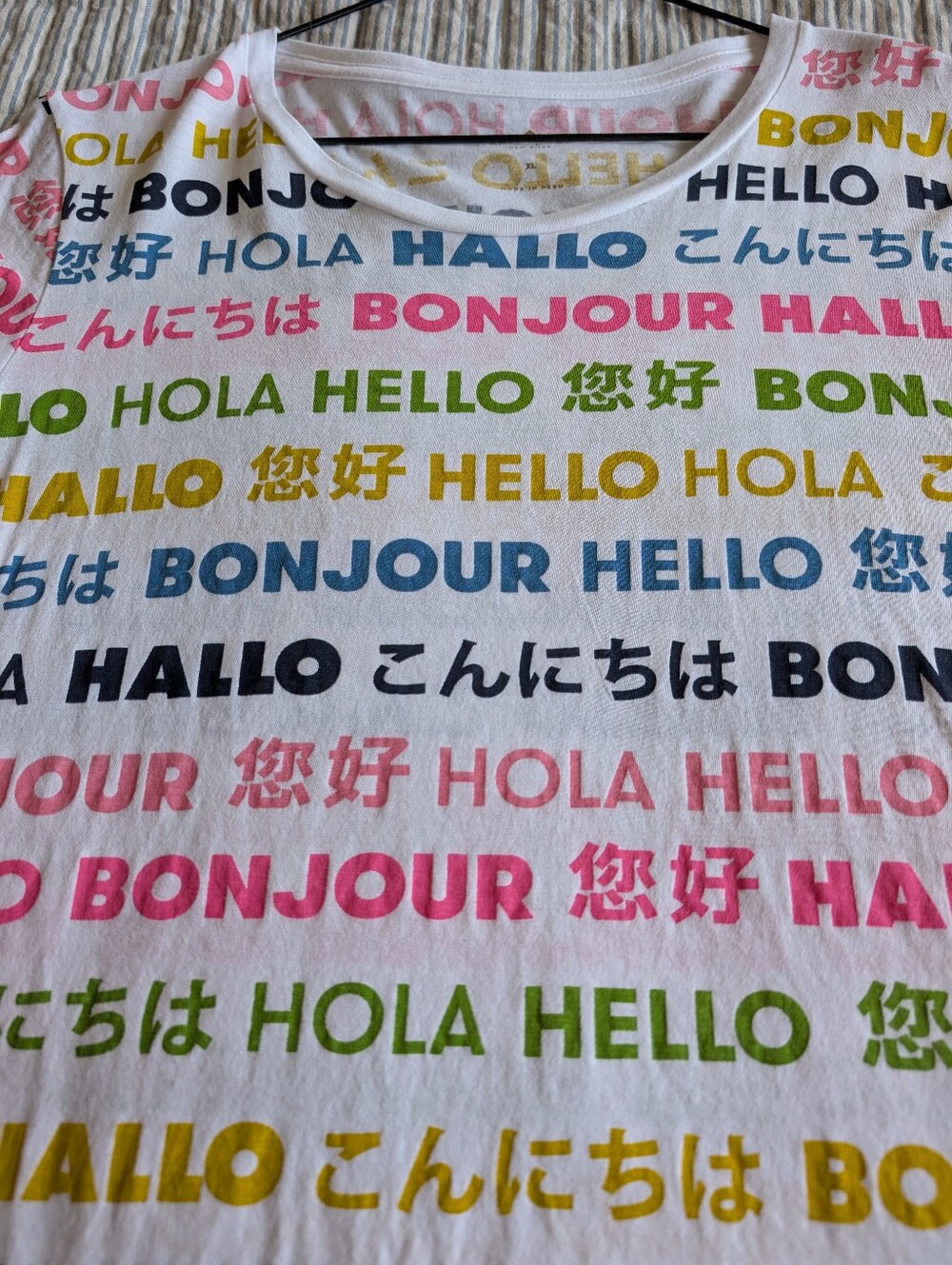 Kate Spade Colorful Hello In Multiple Languages Tee Shirt XL
